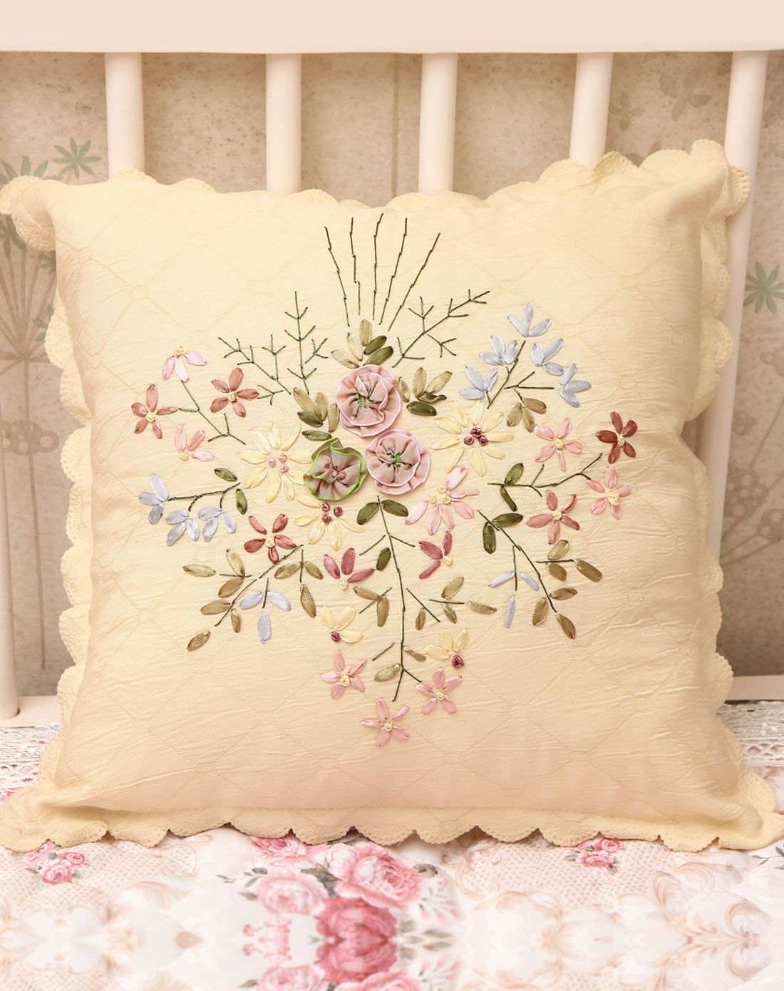 欧式田园风纯手工刺绣抱枕套43*43cm