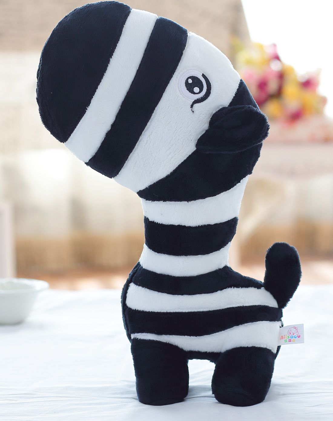 抱抱枕&hwd精品毛绒玩具专场直发货 新款彩虹斑马毛绒玩偶公仔黑色