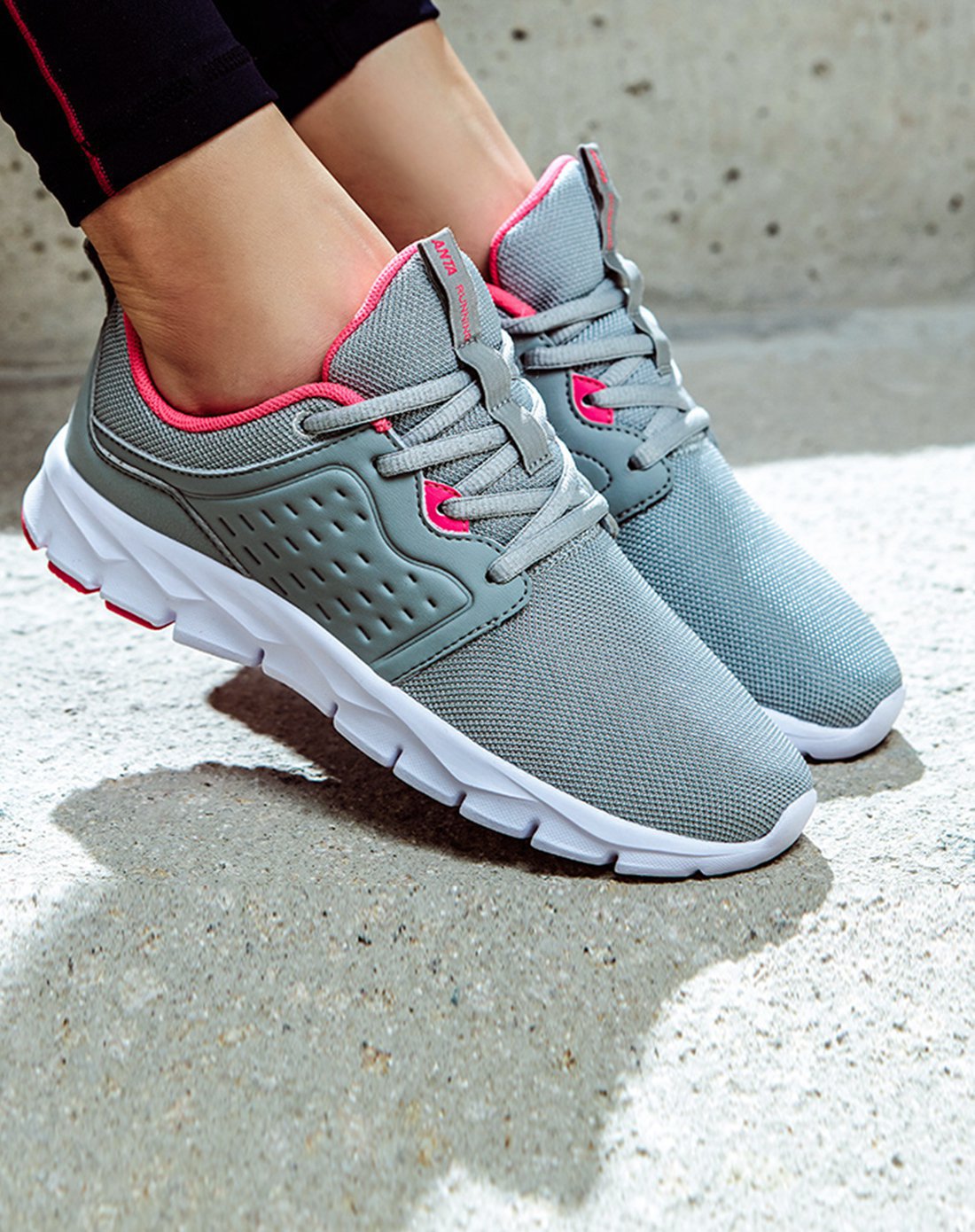 减震轻便 女款运动跑鞋 跑步系列