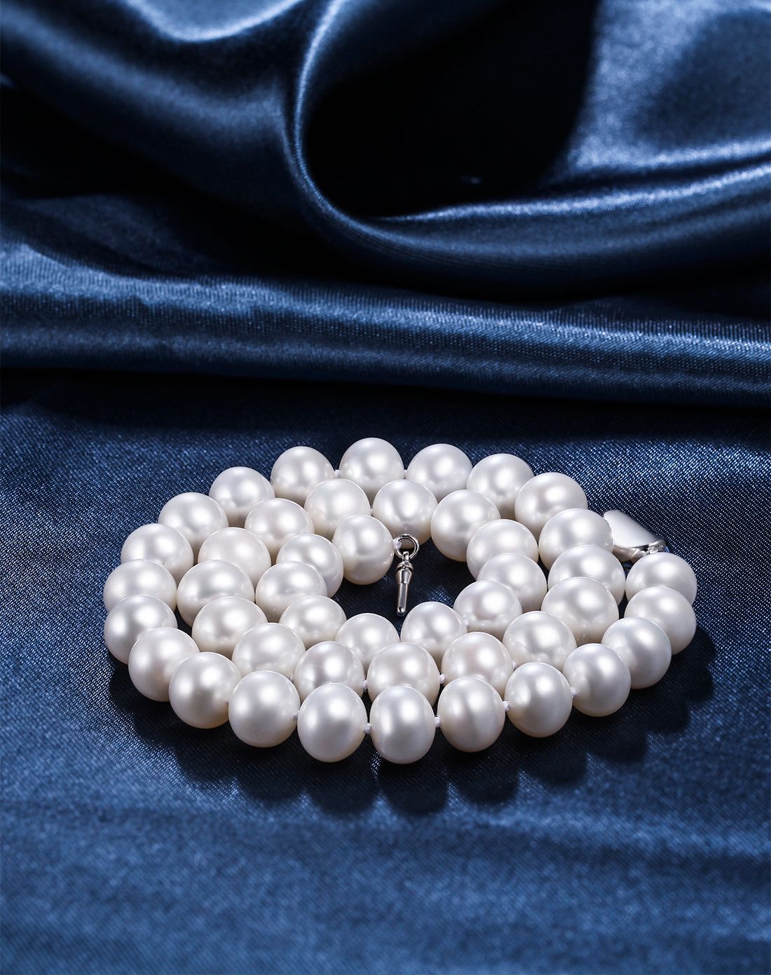 蓝色海洋 / 【珠光宝气】10-11mmaaa级强光微瑕天然珍珠项链(附国检