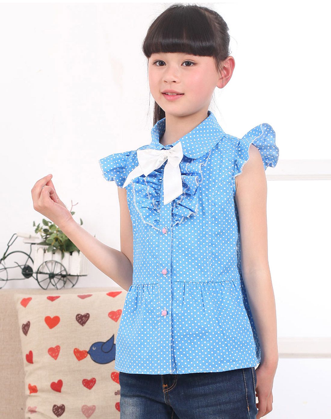 女童天蓝白点波点荷叶边飞袖衬衫