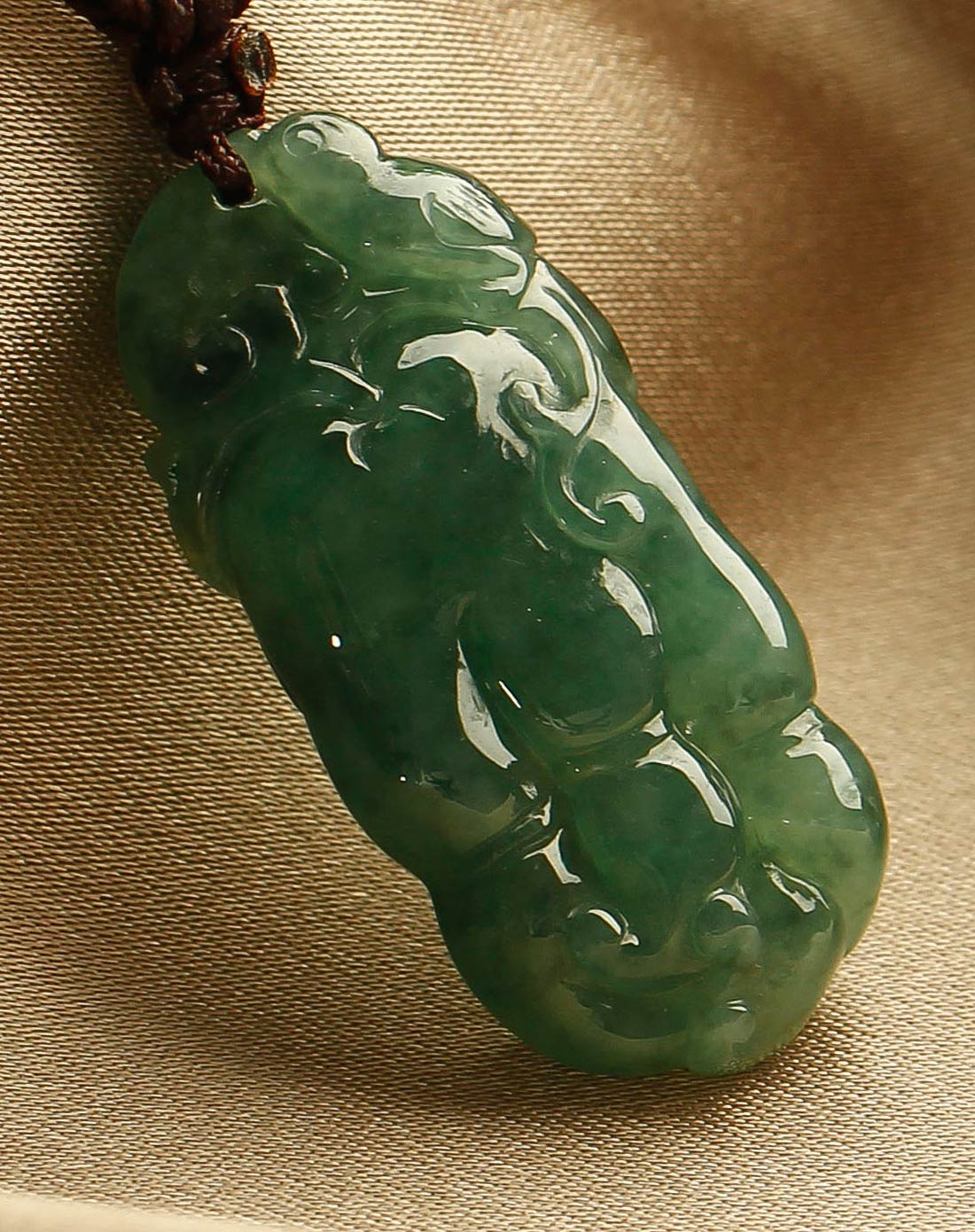 天然翡翠佛手吊坠