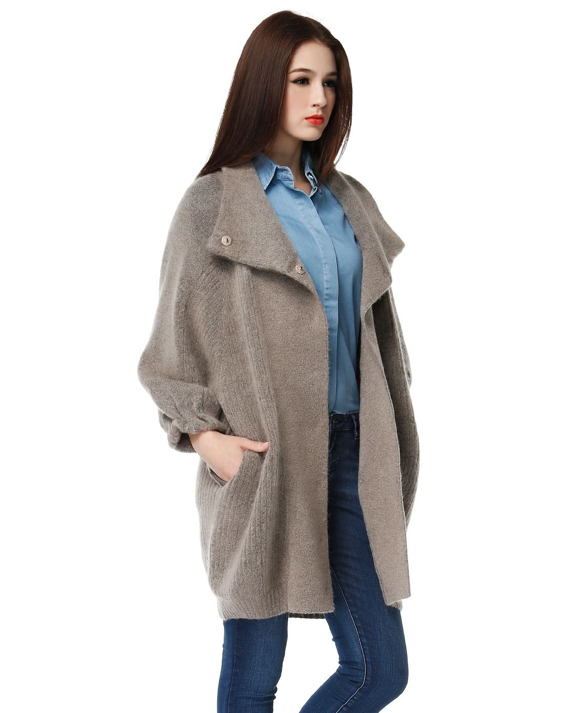 灰卡其色高贵简洁舒适针织外套