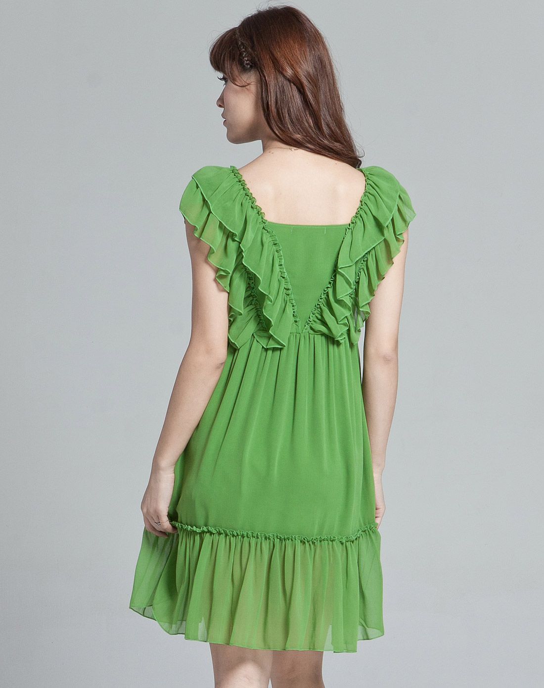 绿色仙飘逸无袖纯色雪纺连衣裙