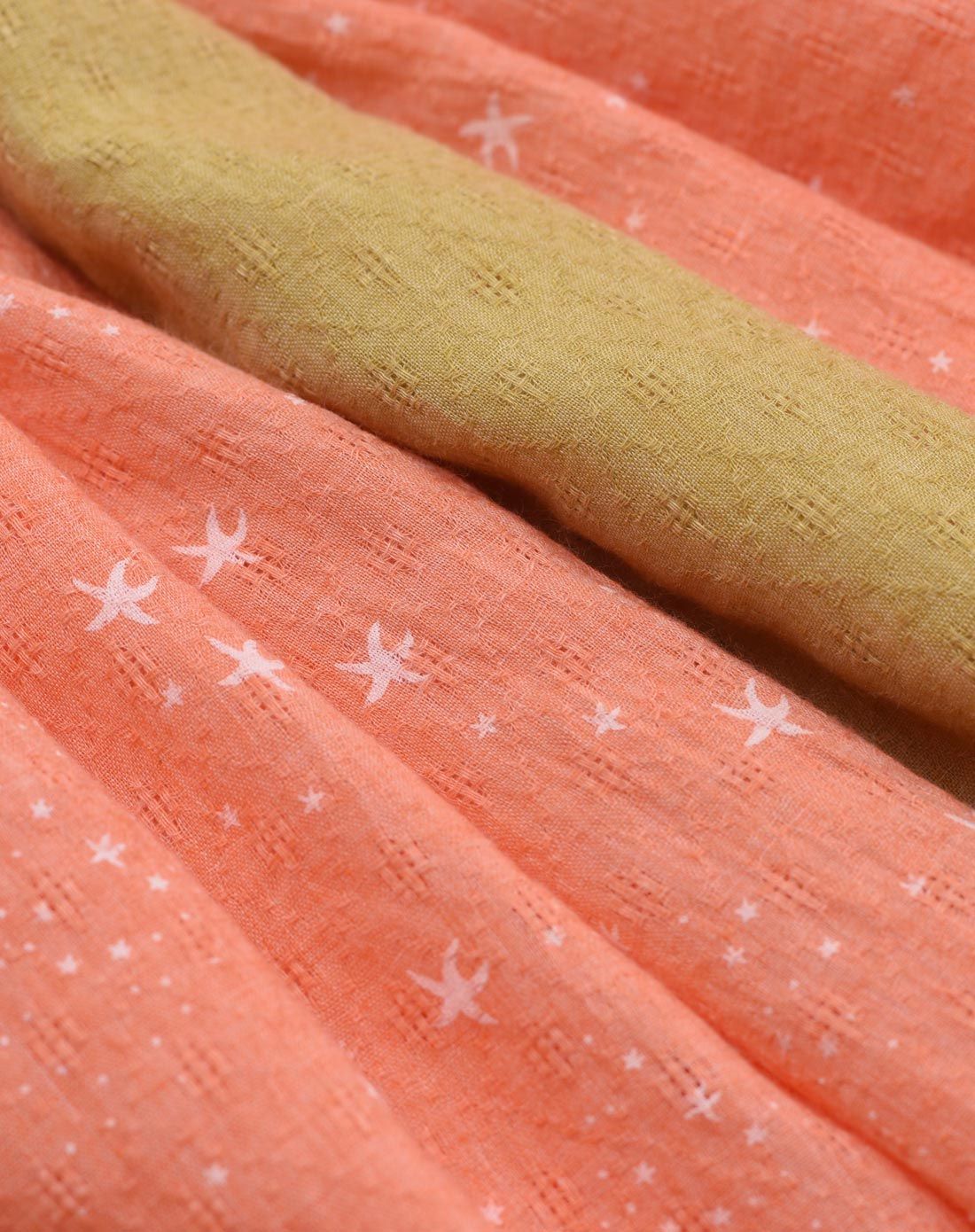 时尚新品双色拼接星星印花柔软围巾