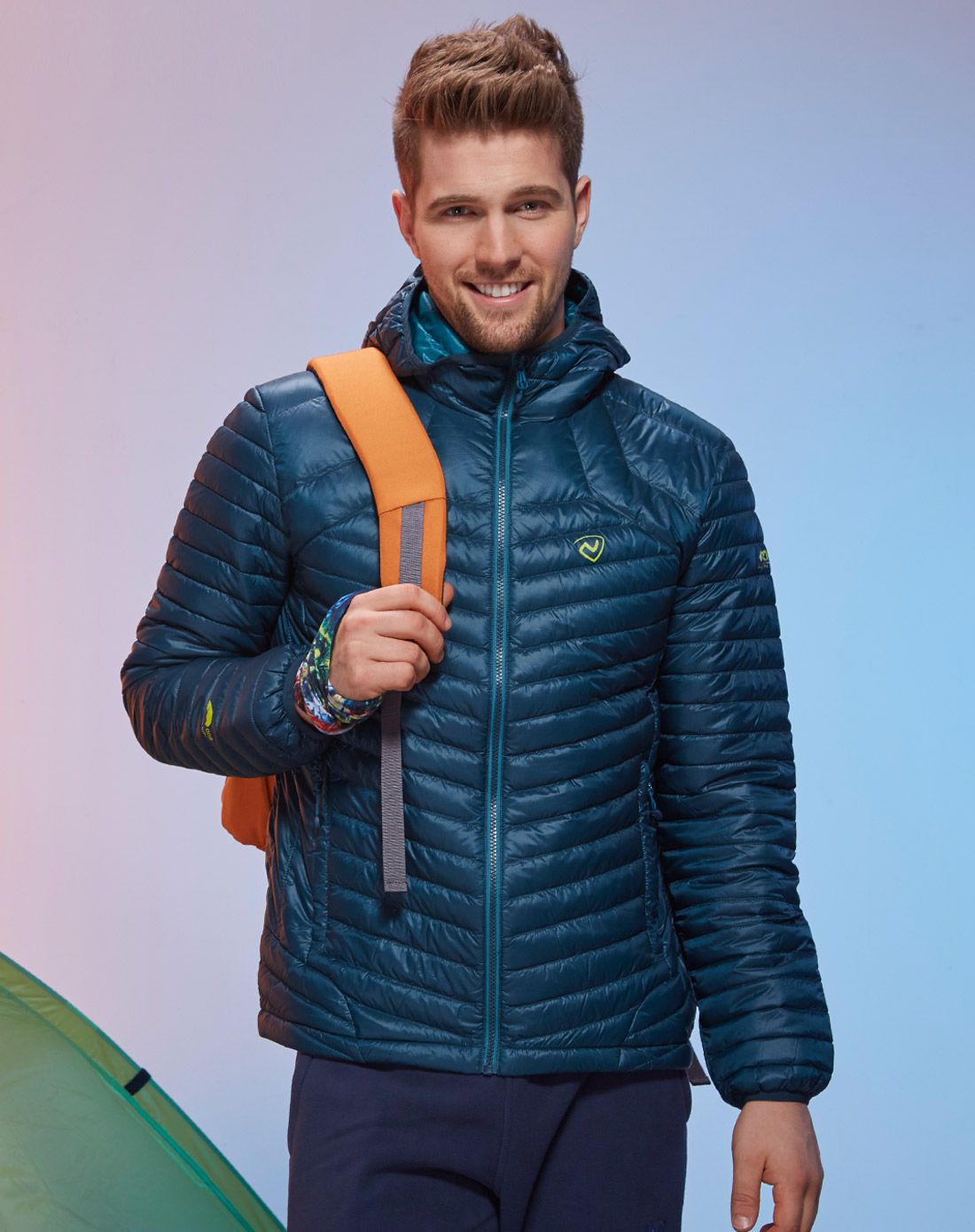 诺诗兰northland户外男女白鹅绒填充 男式深蓝绿色轻便羽绒服 连帽