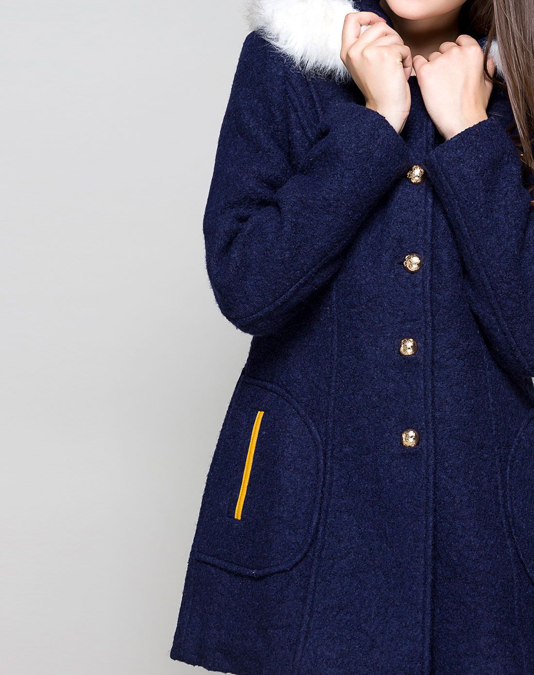 墨蓝大毛领呢子大衣