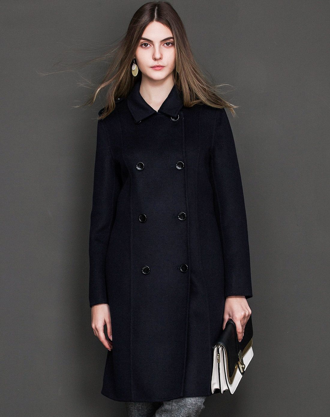 藏青女款大衣