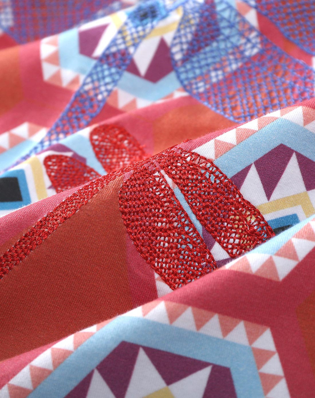 粉蓝印花刺绣撞色拼接t恤