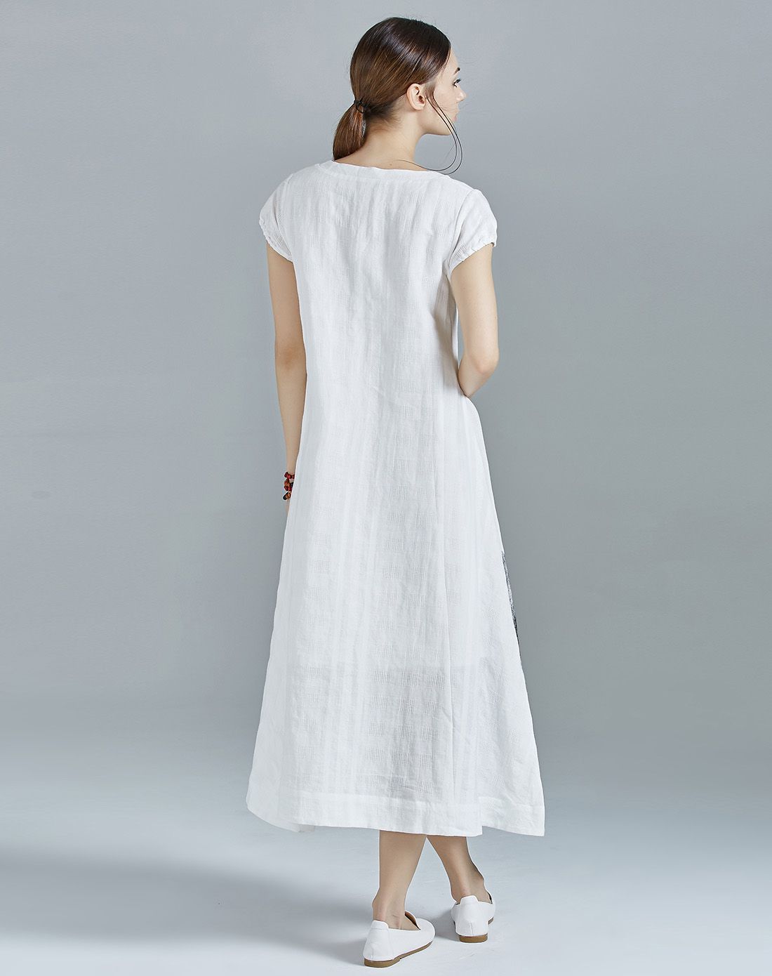 白色短袖中国风棉麻长款连衣裙