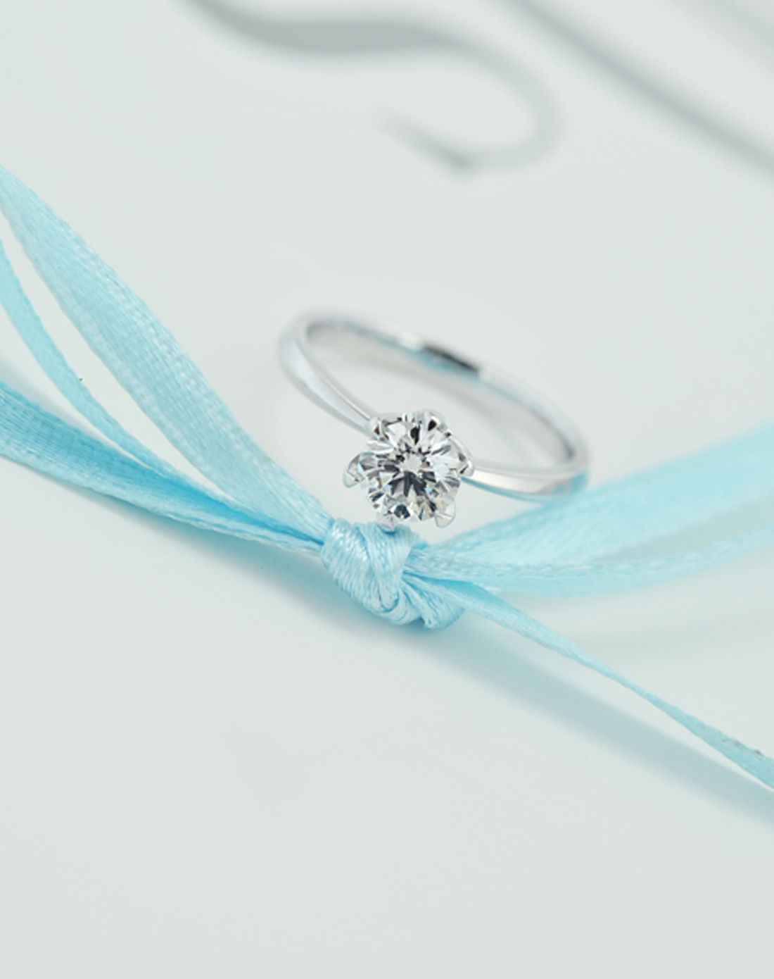 钻石小鸟 1克拉h色附gia证书铂900钻石戒指 【永恒之约】