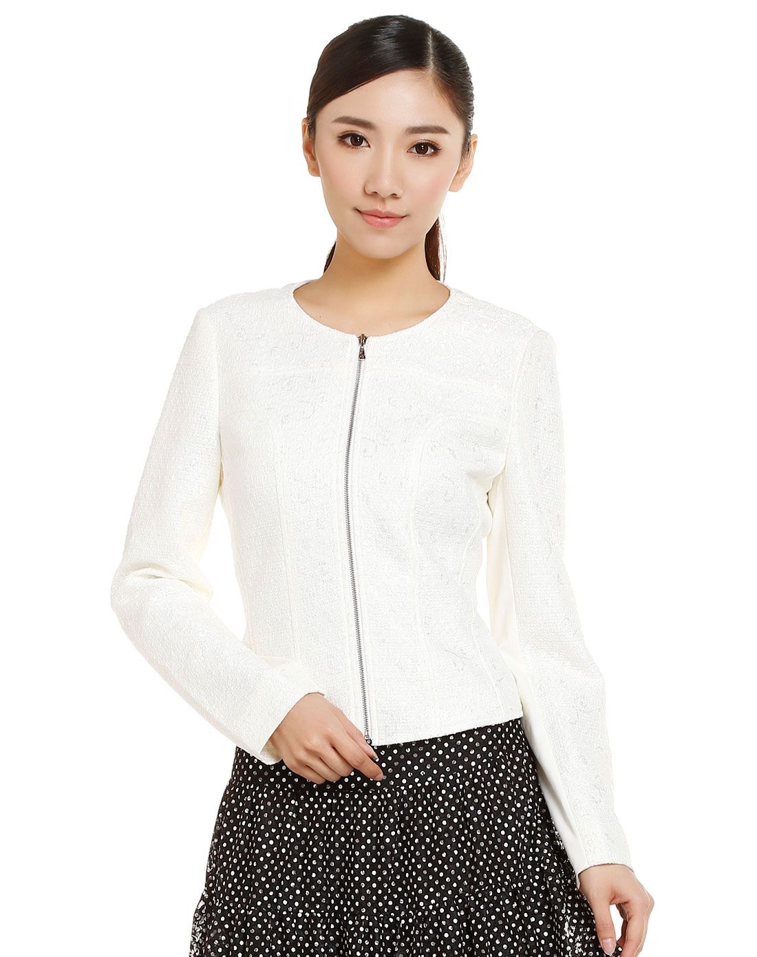 浅米白色斯文气质长袖外套