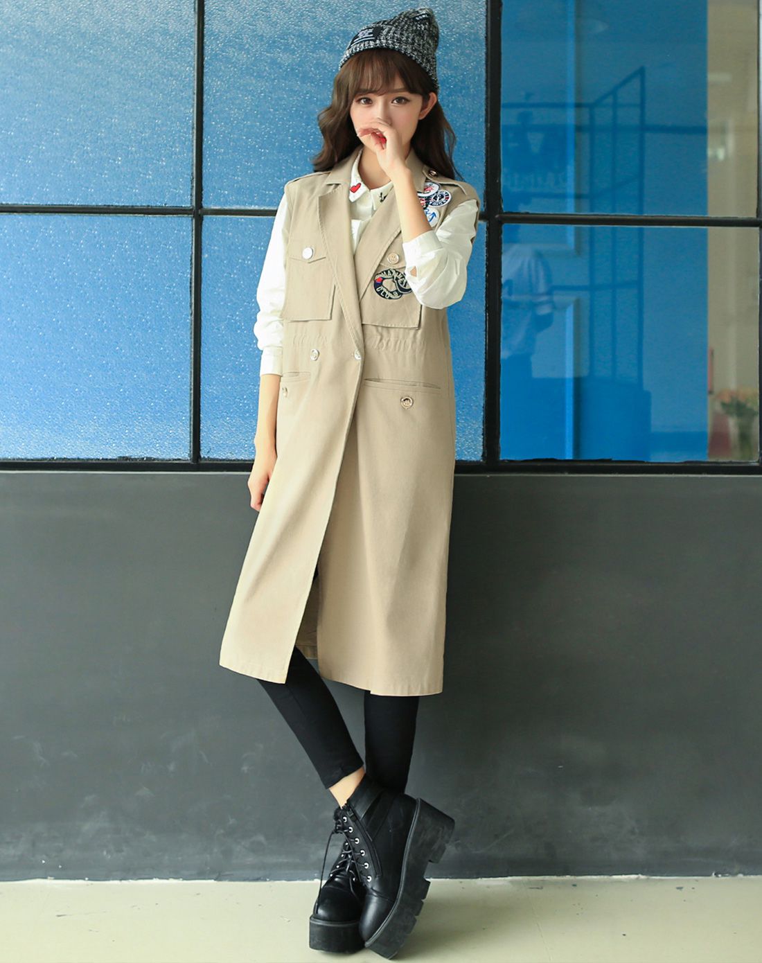 女款卡其色无袖风衣