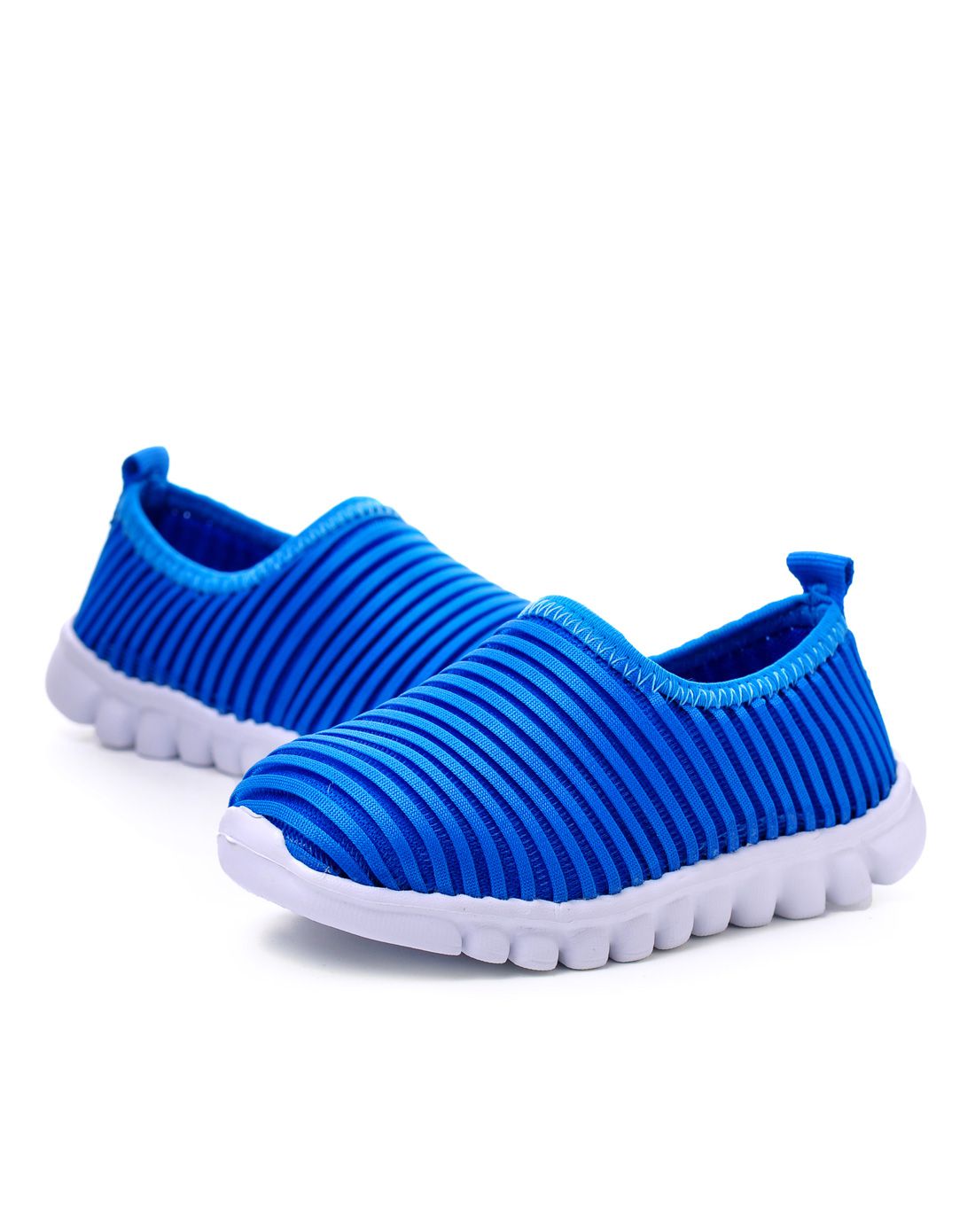 男童蓝色儿童透气网布鞋