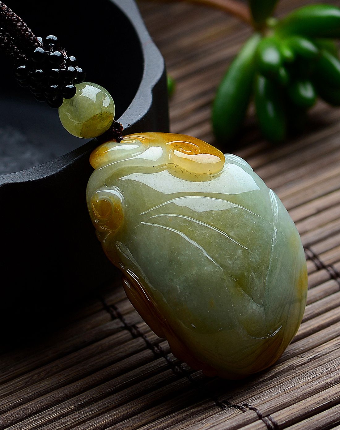 天然a货冰糯种黄翡特色福如东海翡翠吊坠