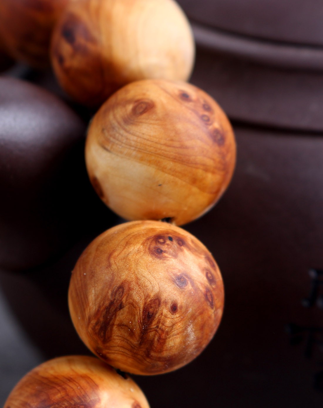 天然崖柏木手珠18mm 水波纹