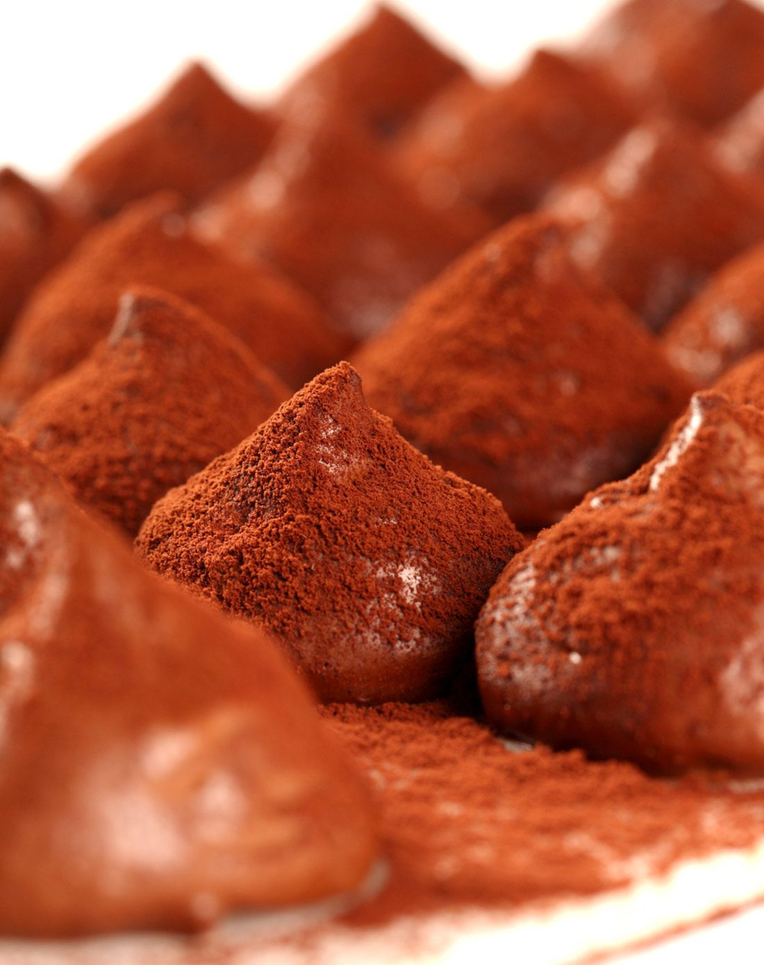 乐奈美味零食的时尚盛宴专场纯可可脂顺滑醇香空气巧克力礼盒30颗*2盒