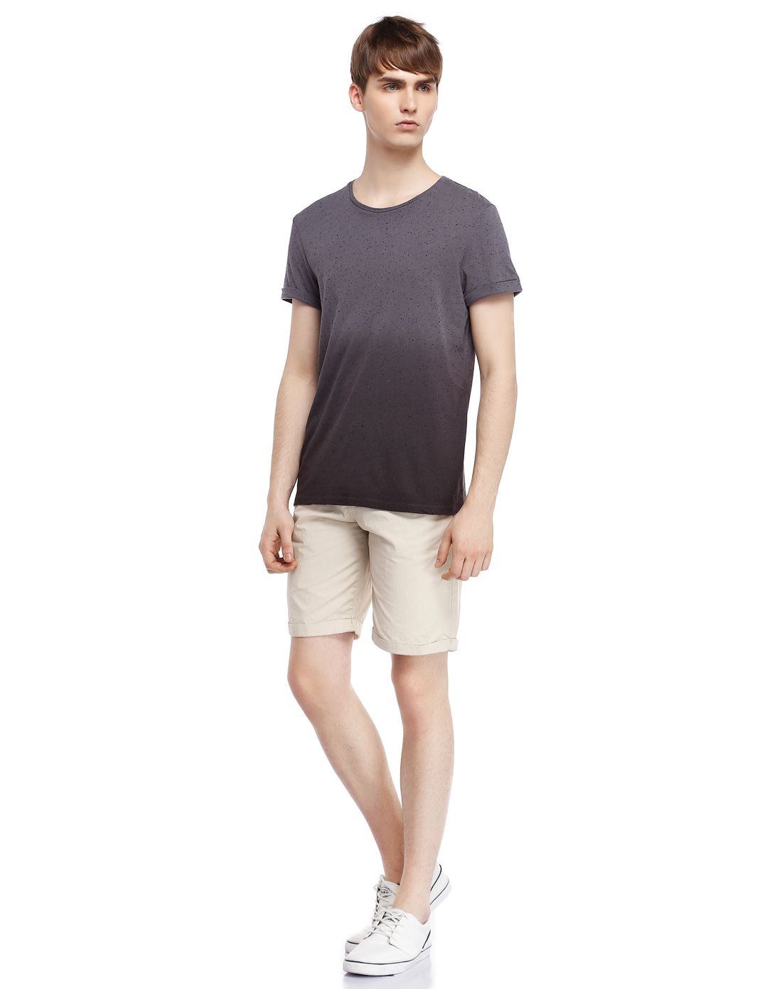 老佛爷百货galeries lafayette男装专场 avant premiere homme灰色