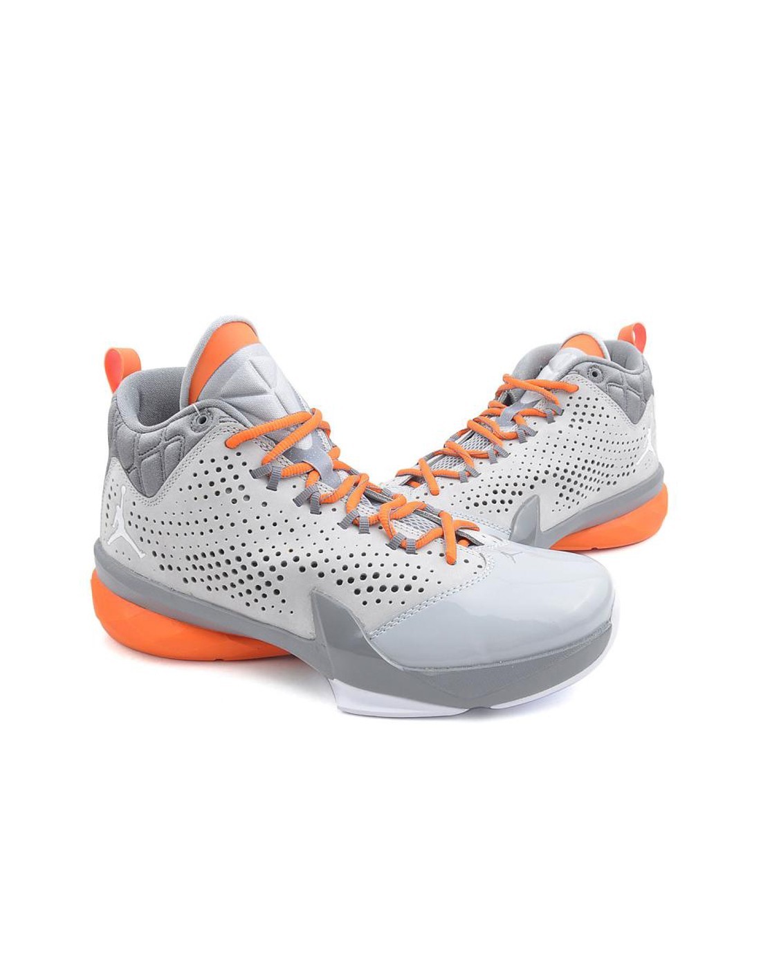 nike轻松出行鞋服耐磨缓震 男款灰色篮球鞋 篮球系列682867-005_唯品