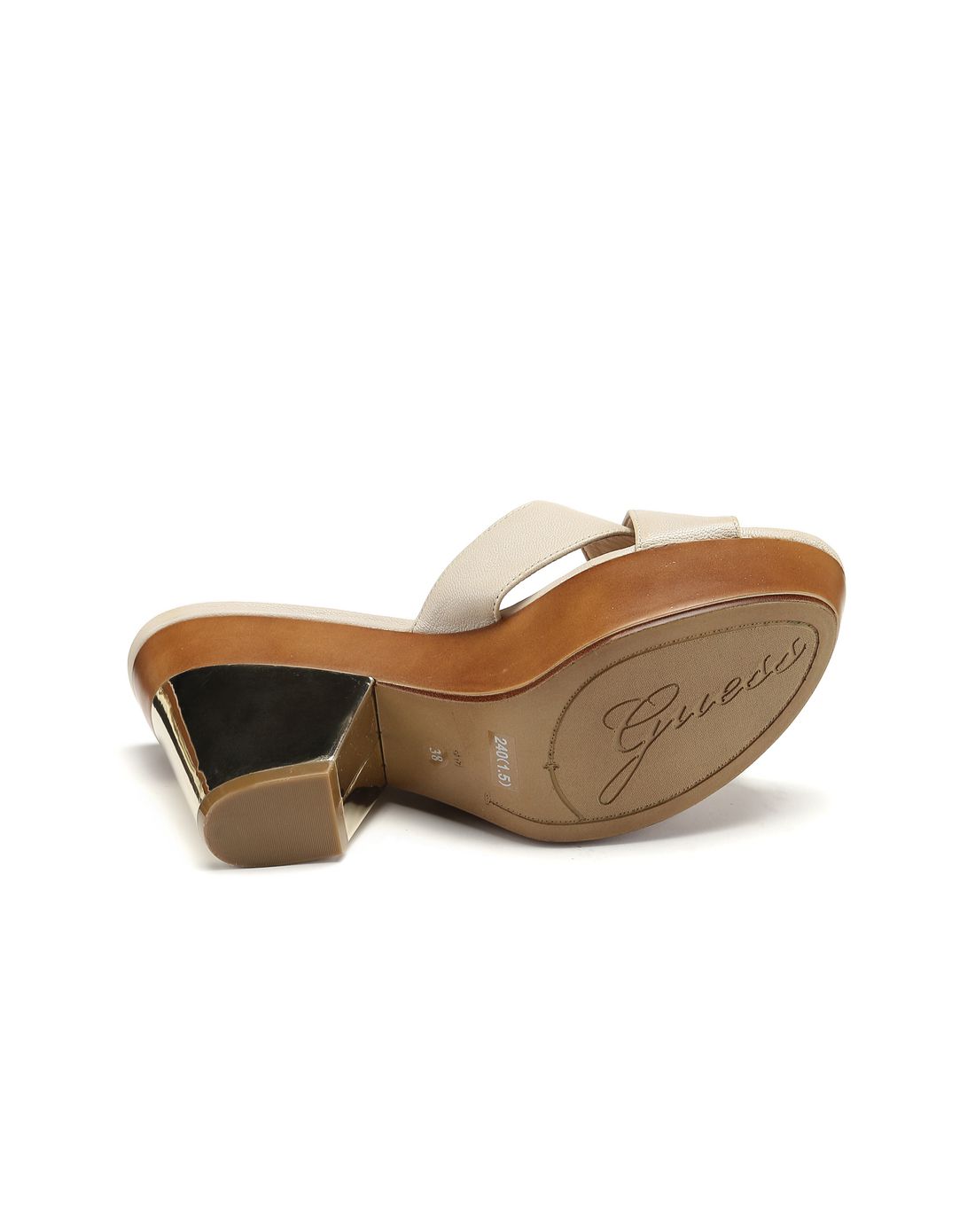 米色都市时尚粗跟凉鞋