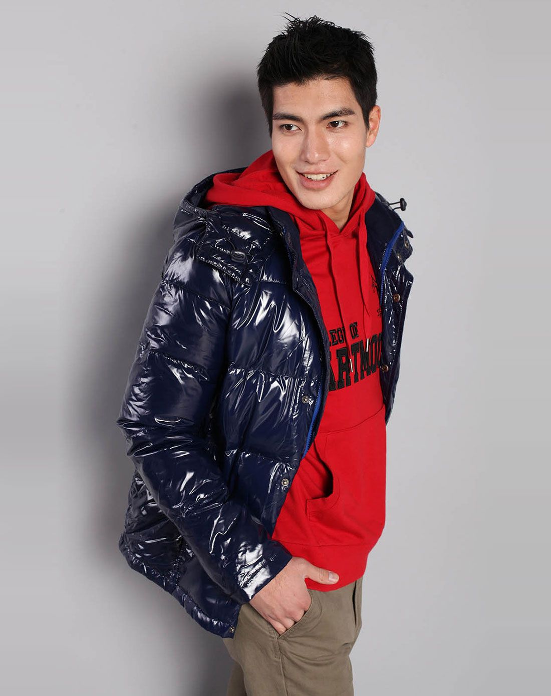 墨藏青 男款亮面基本款羽绒服