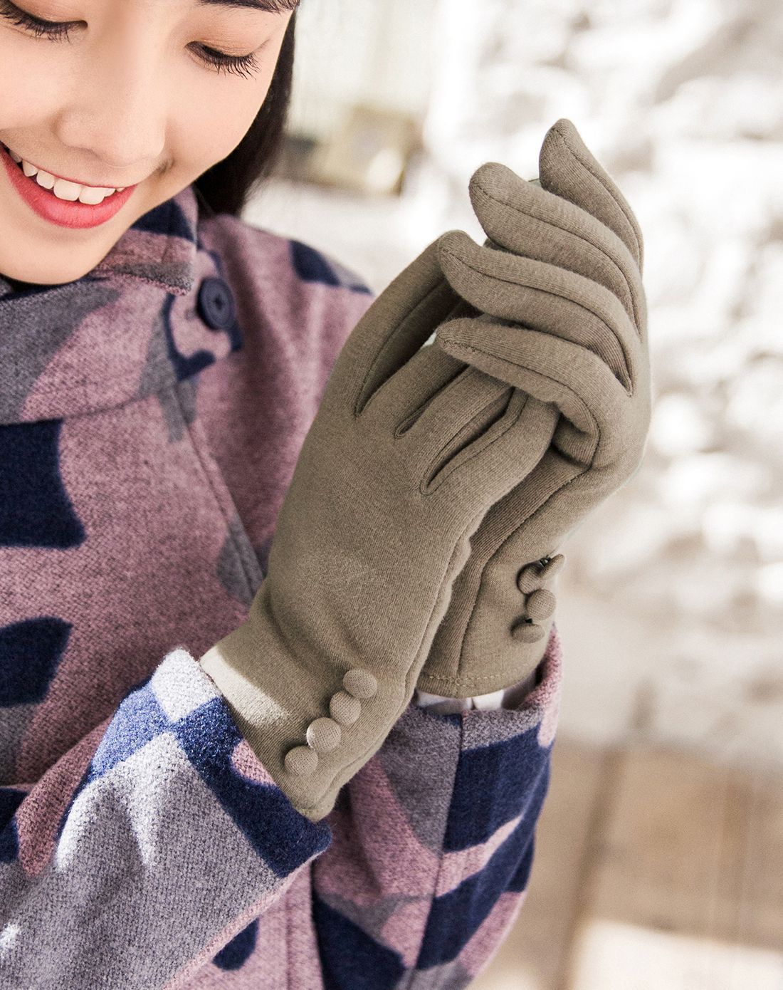 杏色触屏手套文艺女士冬季秋天女式户外保暖骑车手套