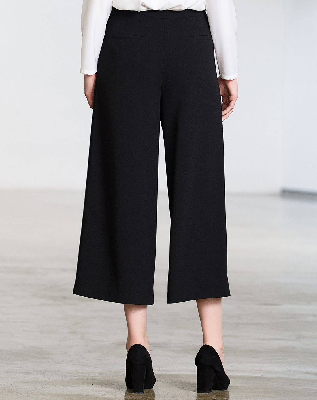 轻商务黑色百搭九分阔腿裤