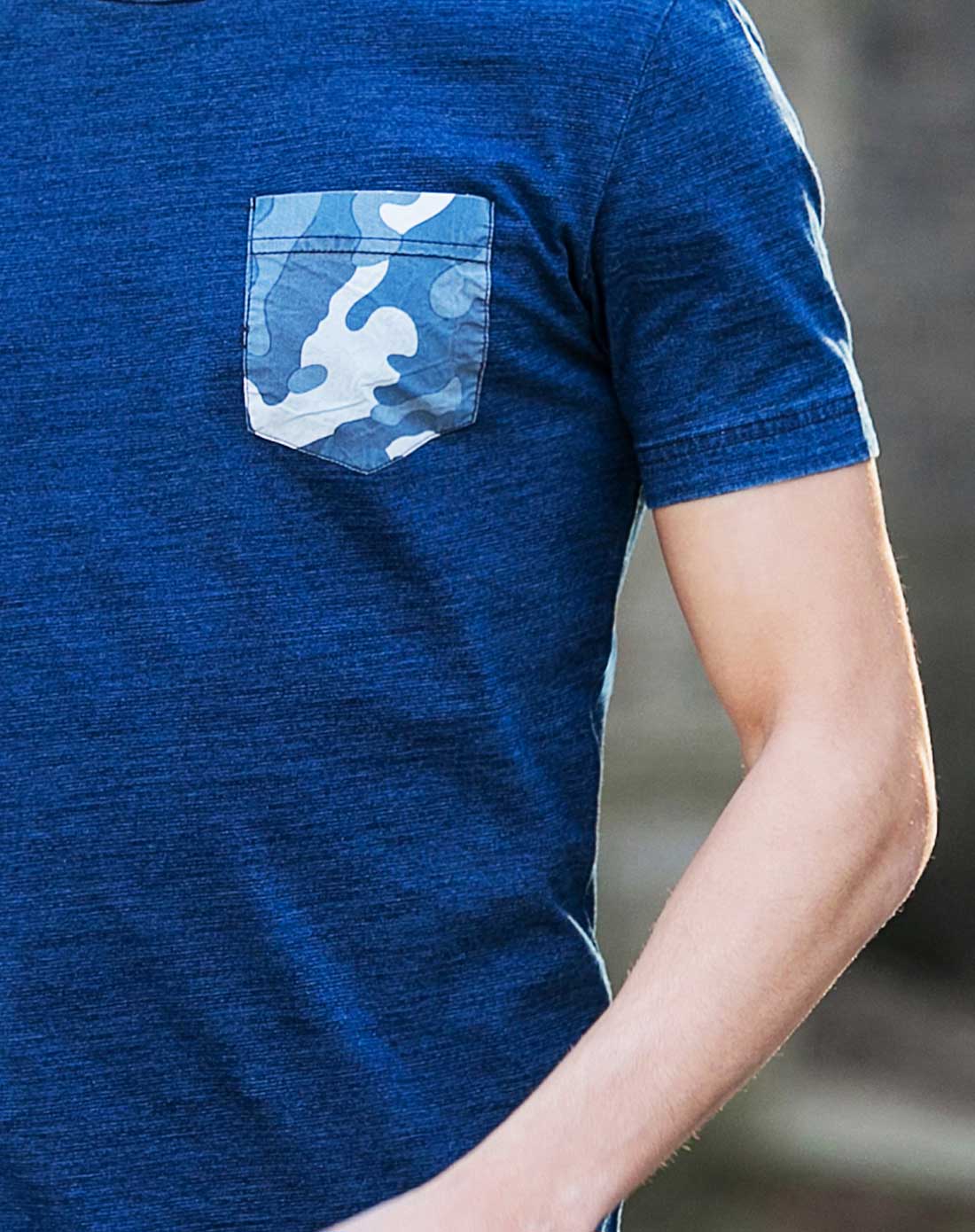 牛仔蓝纯棉舒适圆领短袖t恤