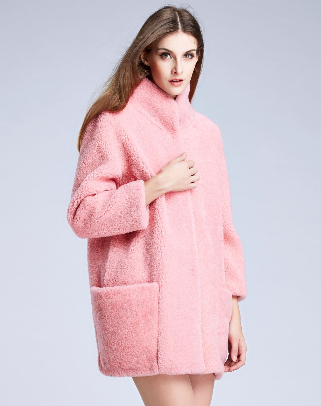 女款灰粉色羊毛外套