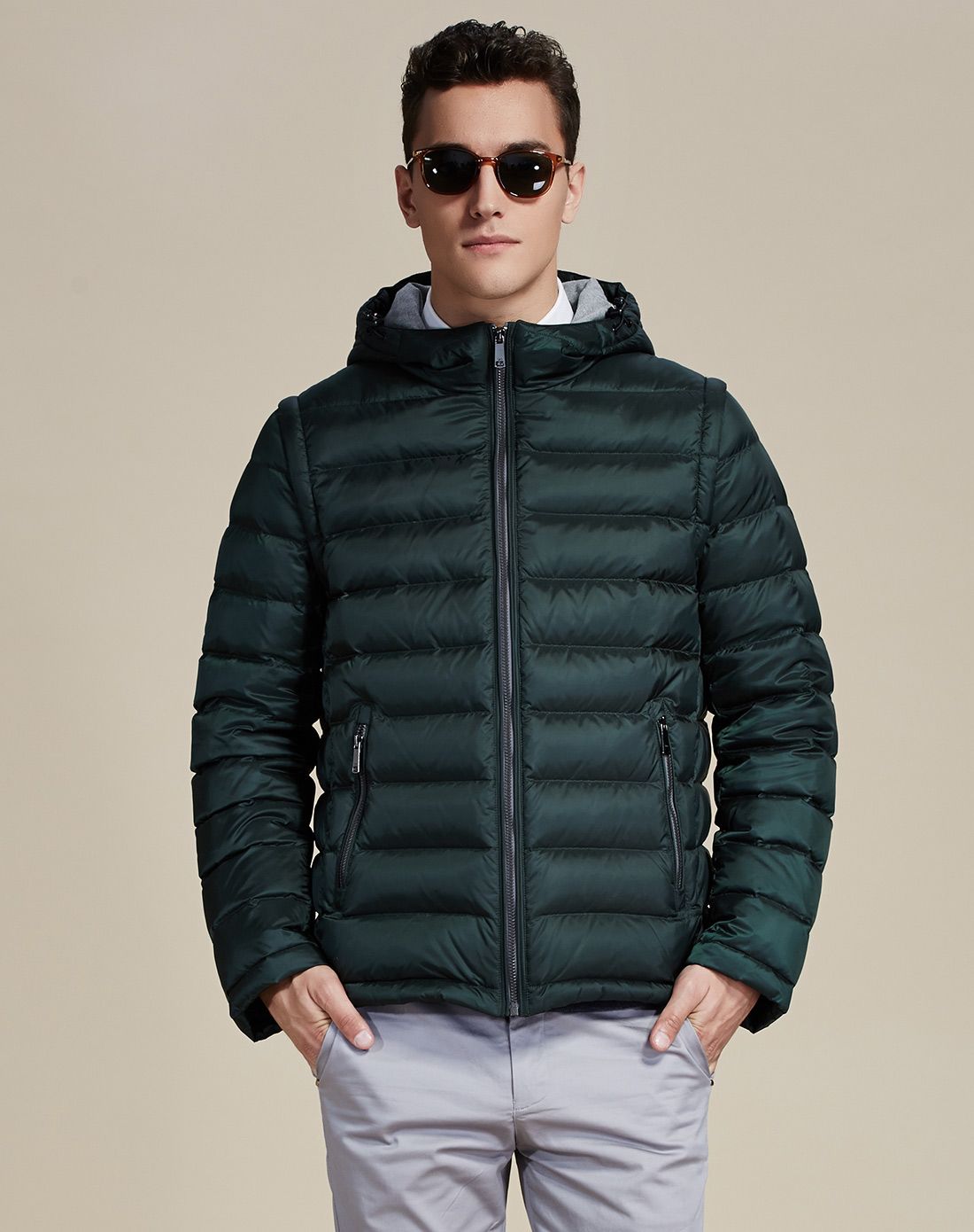 男时尚两穿袖子可脱绿色短款羽绒服