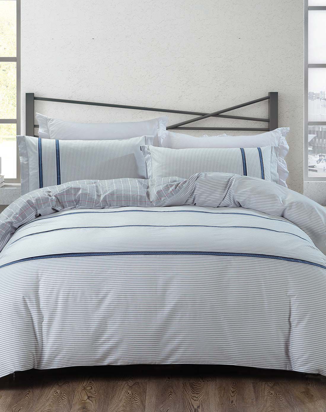 40支全棉喷气绣花四件套(1.8米床)雅格布