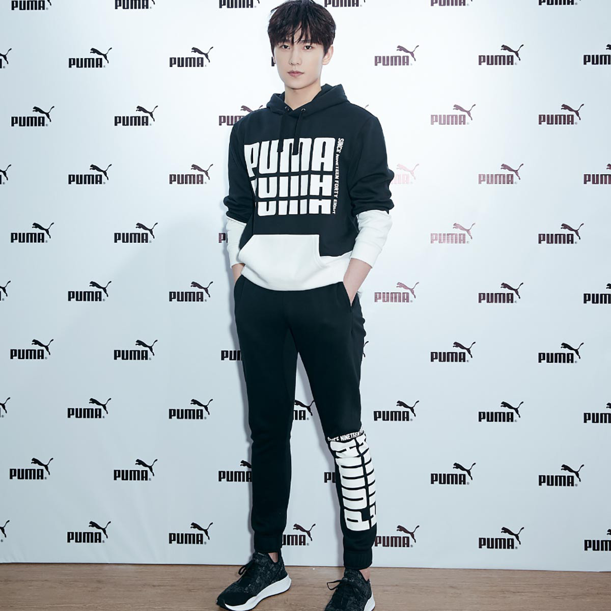 彪马puma 杨洋同款 柔软拼接 男款长袖连帽卫衣 黑配白色 xxl