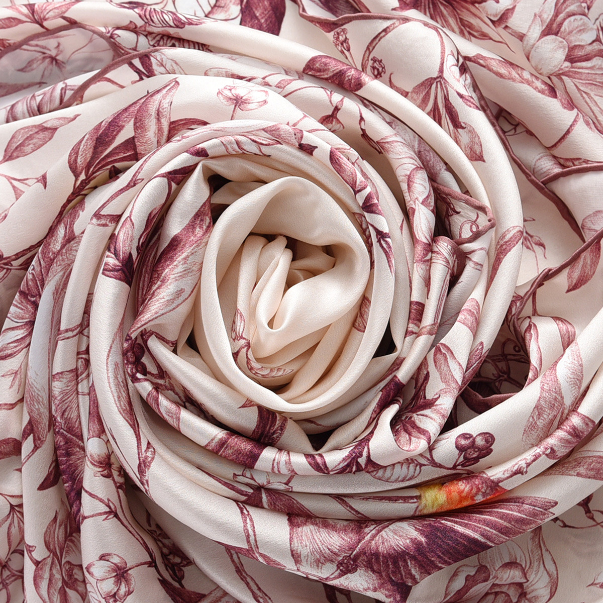 真丝手工卷边印花加大方巾