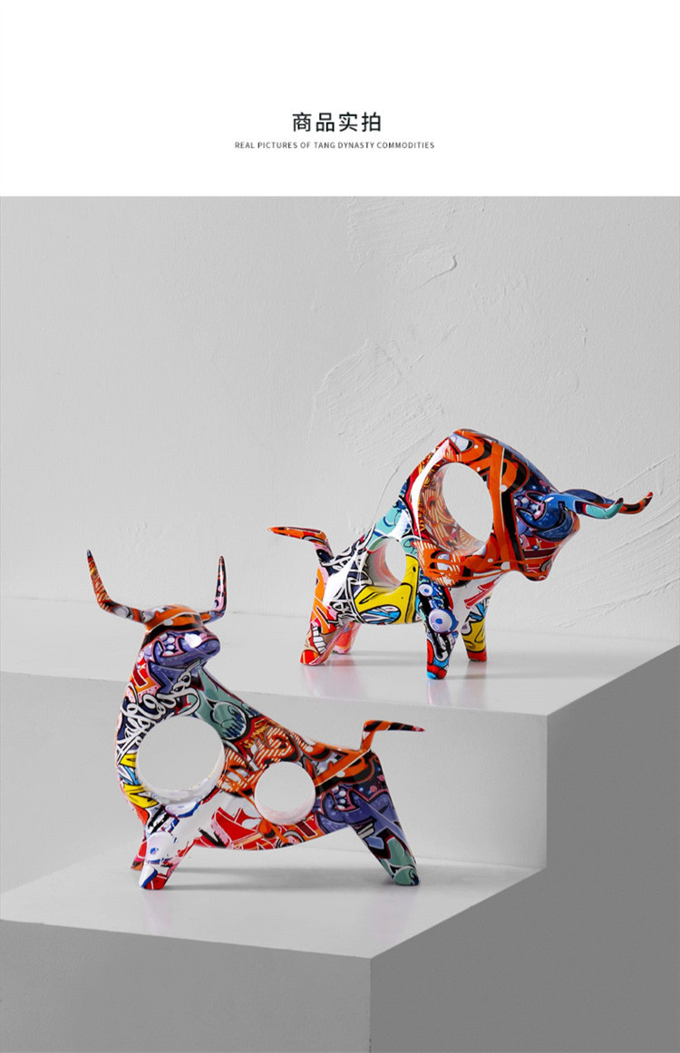 彩色涂鸦牛家居装饰品摆件创意小礼物礼品动物工艺品摆设现代简约