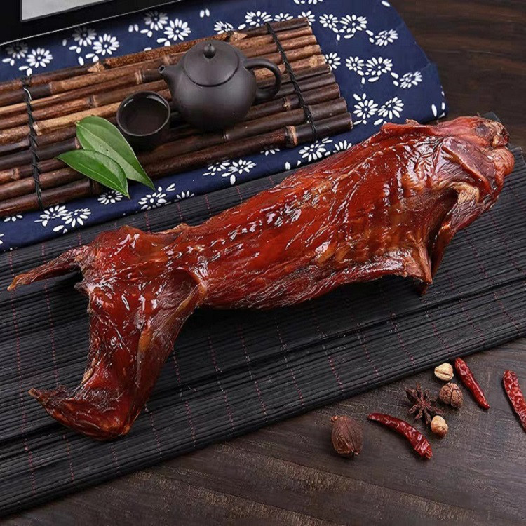 腊兔500g 四川特产农家自制烟熏腊兔子腊肉