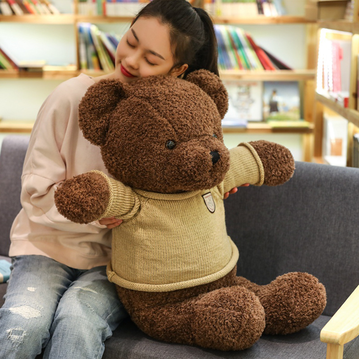 毛绒玩具经典泰迪熊公仔可爱狗熊抱枕公仔抱抱熊大布娃娃玩偶节日生日