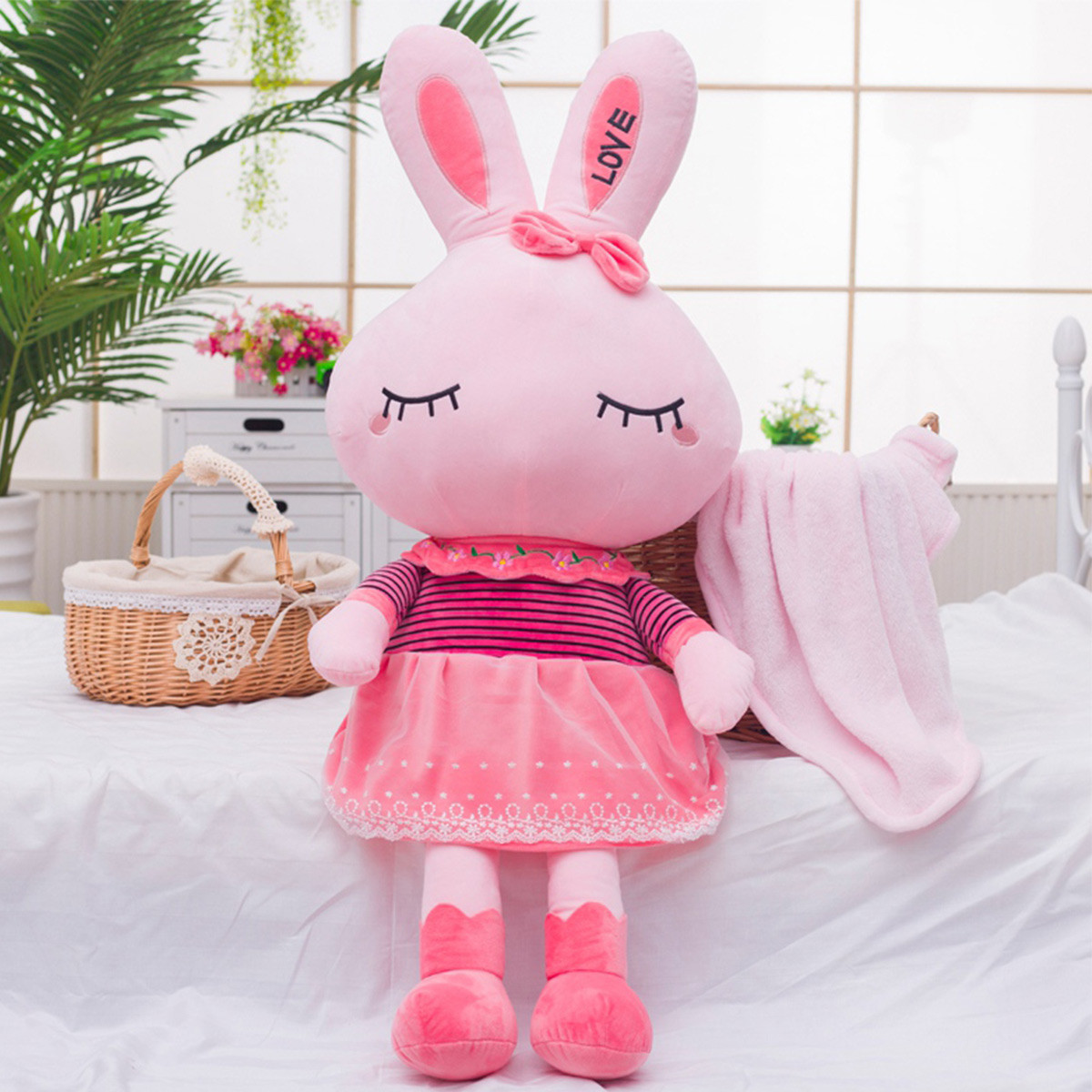 毛绒玩具兔子公仔韩国萌布娃娃可爱玩偶睡觉抱枕女孩生日礼物女生love