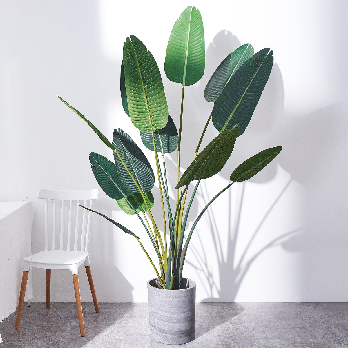 北欧ins大型落地仿真植物盆栽旅人焦创意客厅阳台橱窗盆景摆设