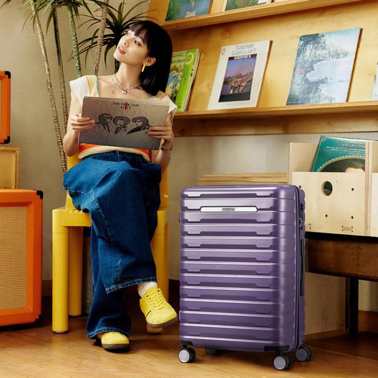 美旅 夏日出游小型超轻登机箱大容量行李箱女密码箱拉杆箱男旅行箱NJ2