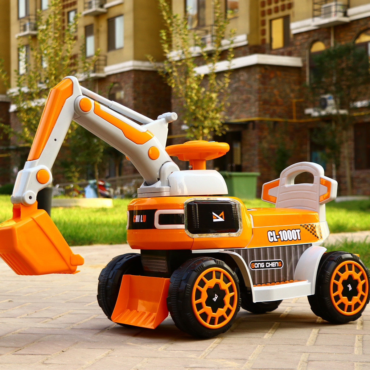 儿童电动挖掘机音乐灯光可坐可骑大号电动推土机铲车多功能宝宝滑行