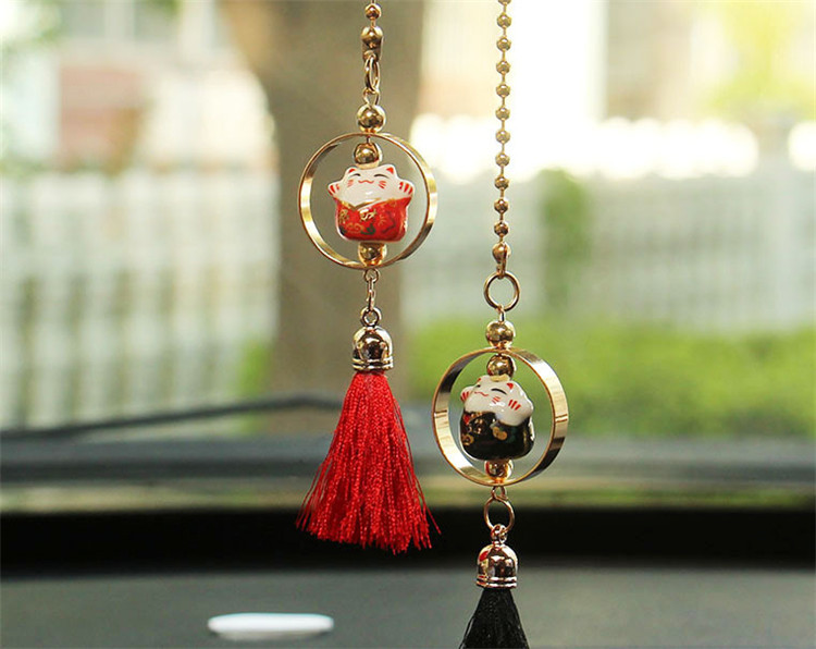 创意汽车挂件招财猫车内吊坠汽车后视镜挂饰流苏可爱车载装饰品