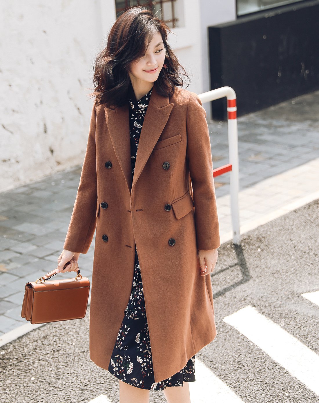 新款修身双排扣军装风女式呢大衣外套