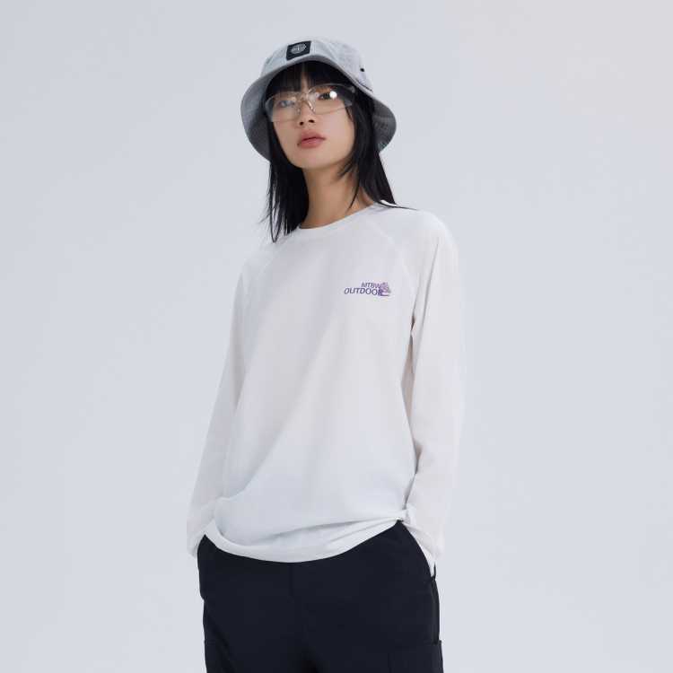 美特斯邦威 秋冬男女山系户外IP印花长袖T桖休闲百搭学院风男式T恤 71元