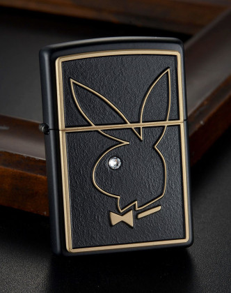 zippoplayboy经典哑漆贴章常规机