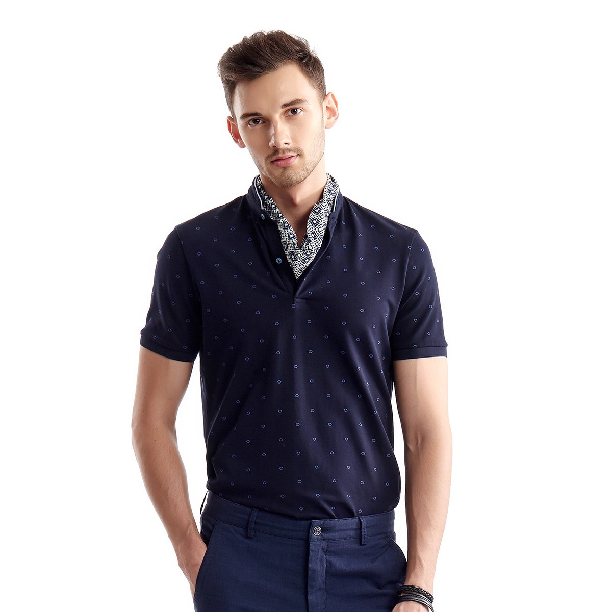 圆圈印花立领短袖polo衫