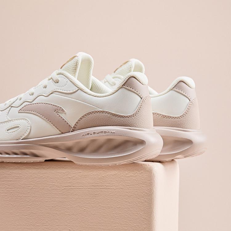 安踏 【星云】跑鞋女春季革面女鞋防泼水轻便通勤慢跑软底缓震学生女鞋