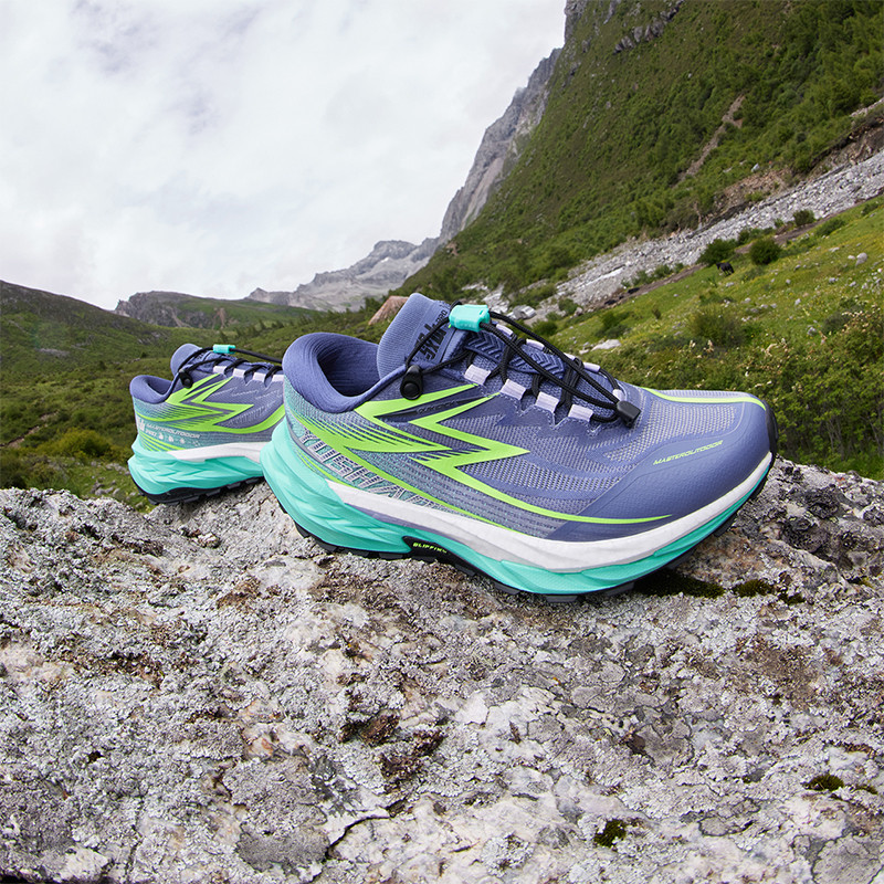 361�� ���רҵ��ʽ�����ܲ�Ь �п� 40 ҹĻ��/��ˮ�� 181Ԫ