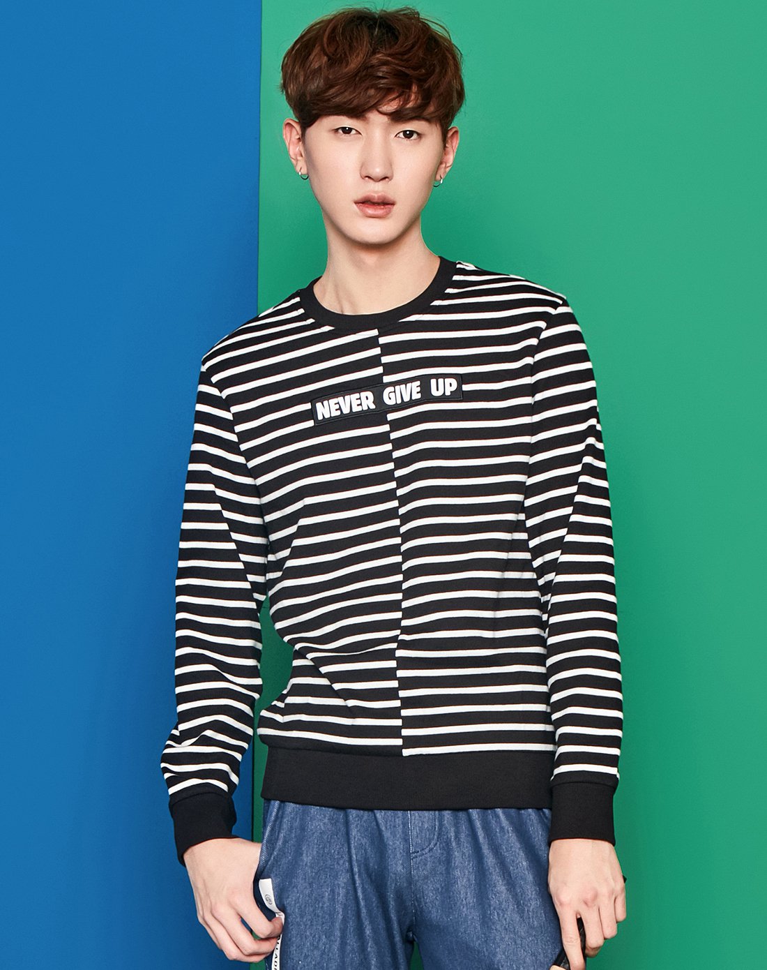 森马春季简约个性条纹字母百搭圆领套头男卫衣