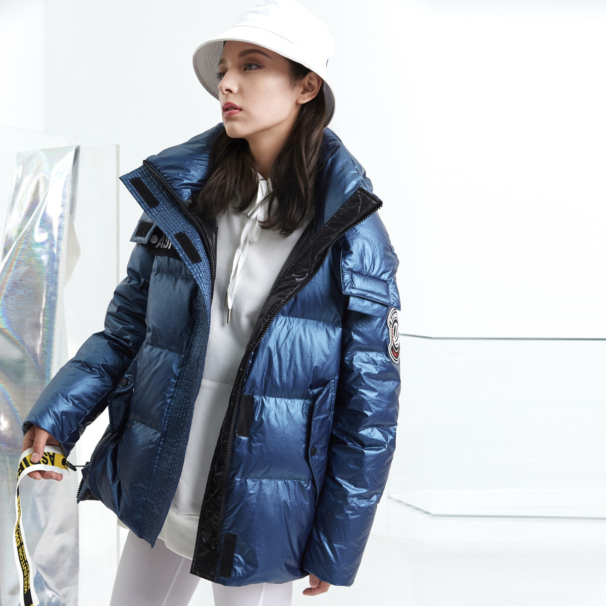 波司登bosideng 【鹅绒保暖加厚】短款时尚羽绒服女puff泡芙系列羽绒