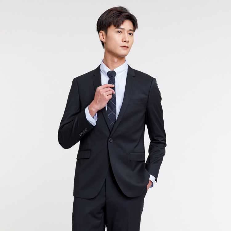 ������ ���̳�ͬ�����ë��ʿ��װ������ʱ�д�ɫ��������������װ 396Ԫ